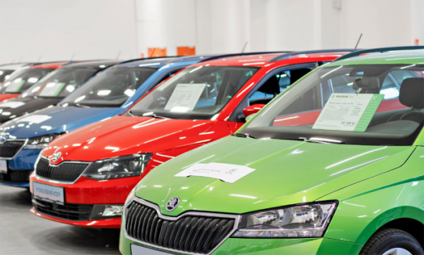 Za rok 2021 prodaly provozovny ŠKODA Plus téměř 56 000 prověřených ojetých automobilů