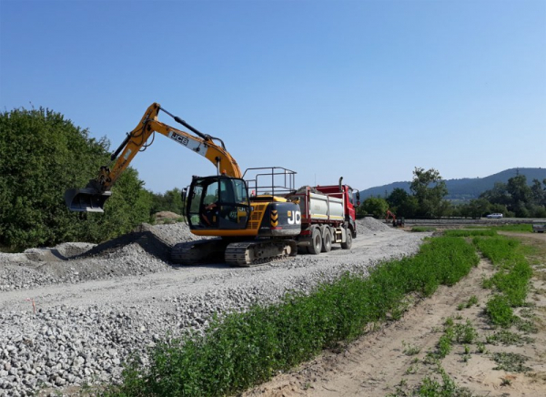 ŘSD: Na D10 v MÚK Bezděčín pokračujeme s výstavbou přímé větve